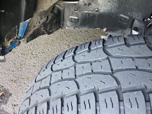 Used 2017 Toyota Tacoma TRD Off-Road image 19