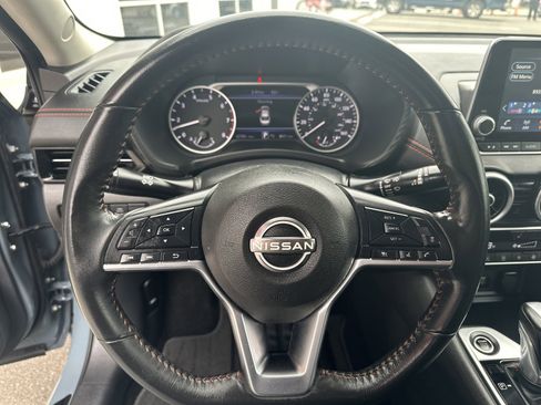 Used 2024 Nissan Sentra SR image 13