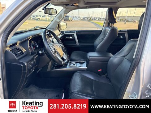 Used 2014 Toyota 4Runner Limited image 10