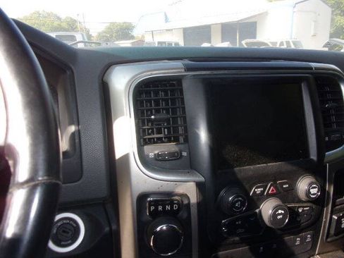 Used 2016 RAM 1500 Lone Star RWD image 9