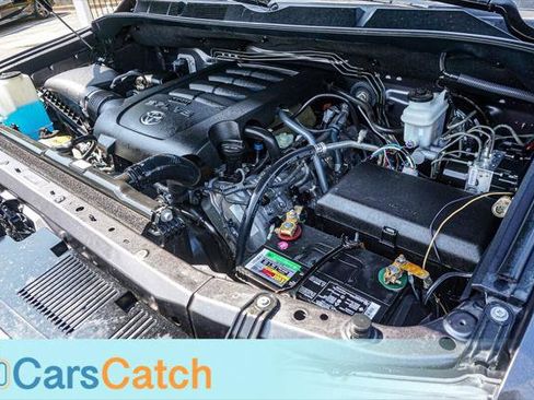 Used 2016 Toyota Tundra SR5 w/ SR5 Upgrade Package image 40