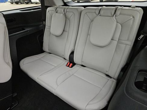 New 2026 Lincoln Aviator Reserve image 21