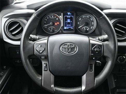 Used 2020 Toyota Tacoma TRD Sport w/ Blackout Package image 23