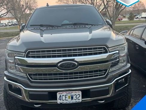 Used 2018 Ford F150 Lariat w/ Equipment Group 502A Luxury image 3