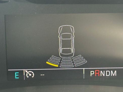 Used 2015 Chevrolet Impala LT image 11