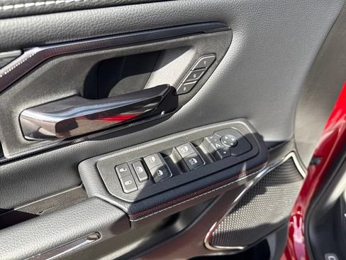 New 2026 RAM 1500 Laramie AWD/4WD image 29