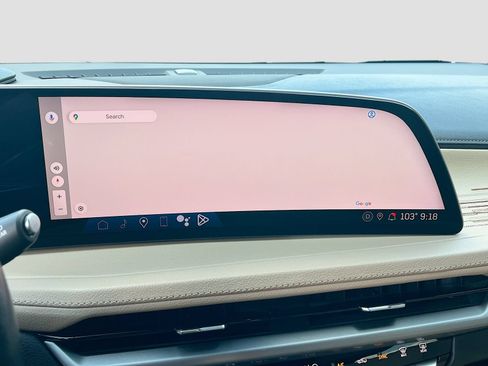 Used 2024 Cadillac XT4 Premium Luxury w/ Technology Package FWD image 13