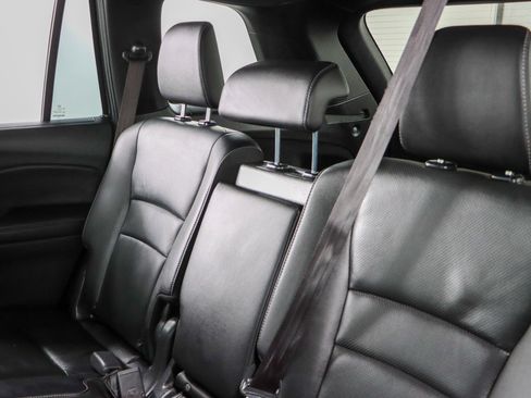 Used 2023 Honda Passport EX-L image 25