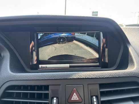 Used 2013 Mercedes-Benz E 350 Cabriolet image 29