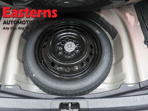 Used 2025 Toyota Camry LE FWD image 21