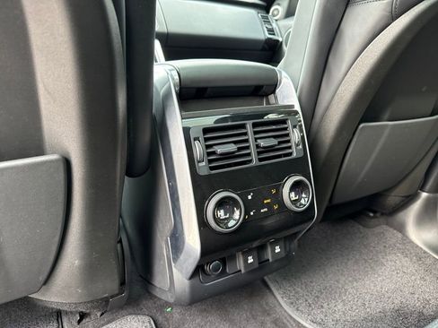 Used 2021 Land Rover Range Rover Sport HSE Silver Edition image 23