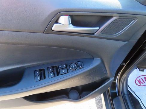 Used 2017 Hyundai Tucson Sport image 24