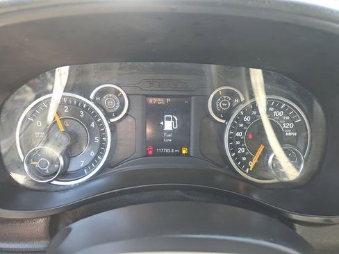 Used 2019 RAM 2500 Big Horn image 8