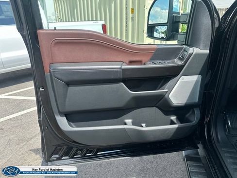 Used 2021 Ford F150 Lariat w/ Equipment Group 502A High AWD/4WD image 17