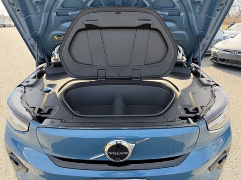 Used 2023 Volvo C40 P8 Recharge Plus w/ Protection Package Premier image 34