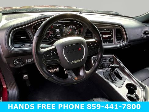 Used 2021 Dodge Challenger SXT w/ Plus Package RWD image 7