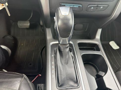 Used 2018 Ford Escape SEL w/ Ford Safe & Smart Package AWD/4WD image 26