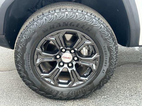 Certified 2023 GMC Canyon Elevation AWD/4WD image 13