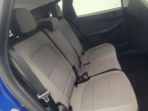 Used 2022 Ford Escape SE image 19