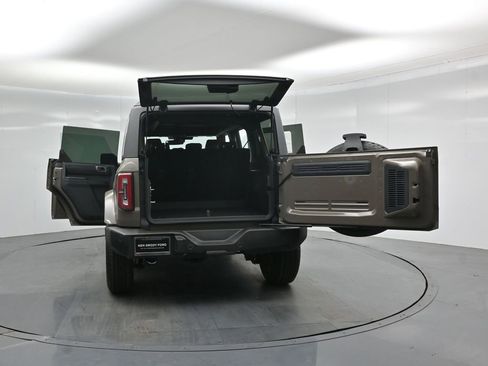 New 2026 Ford Bronco Outer Banks AWD/4WD image 32