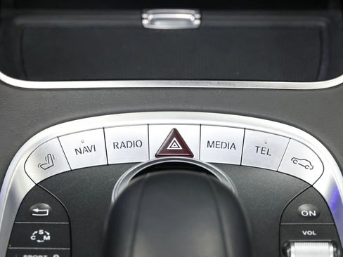 Used 2014 Mercedes-Benz S 63 AMG 4MATIC Sedan image 55