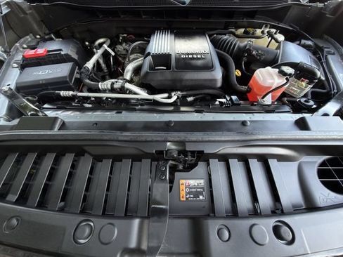 Certified 2024 Chevrolet Silverado 1500 ZR2 w/ Technology Package AWD/4WD image 36