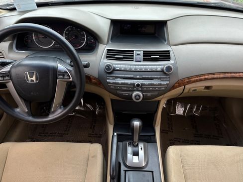 Used 2009 Honda Accord EX image 25