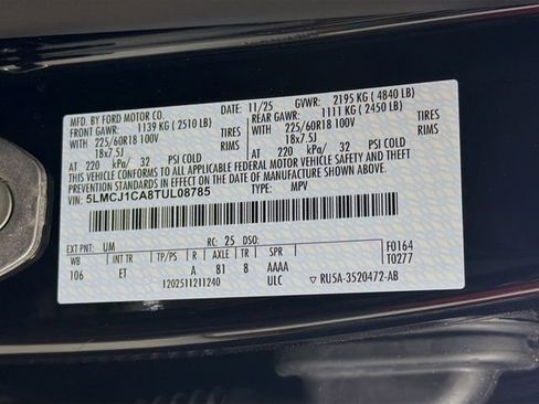 New 2026 Lincoln Corsair Premiere FWD image 32