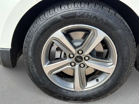 Used 2023 Ford Edge SEL w/ Convenience Package AWD/4WD image 12