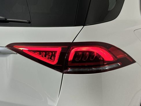 Used 2022 Mercedes-Benz GLE 350 w/ Premium Package image 26