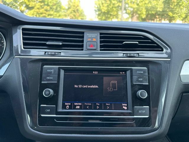 Used 2019 Volkswagen Tiguan S FWD image 11