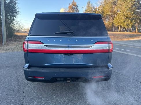 Used 2018 Lincoln Navigator Reserve w/ Technology Package image 3