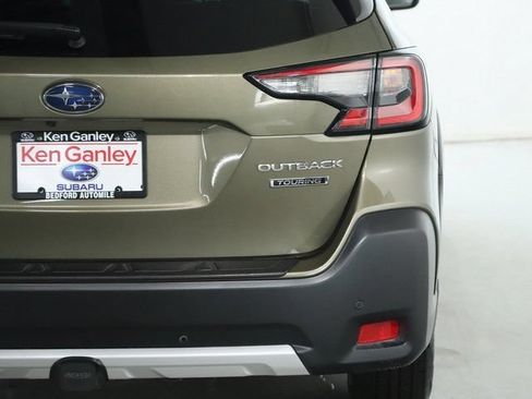 Used 2024 Subaru Outback Touring AWD/4WD image 43