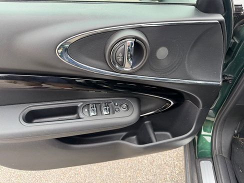 Used 2019 MINI Cooper Clubman S w/ Premium Package image 22