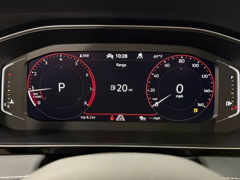 New 2025 Volkswagen Jetta SEL image 14