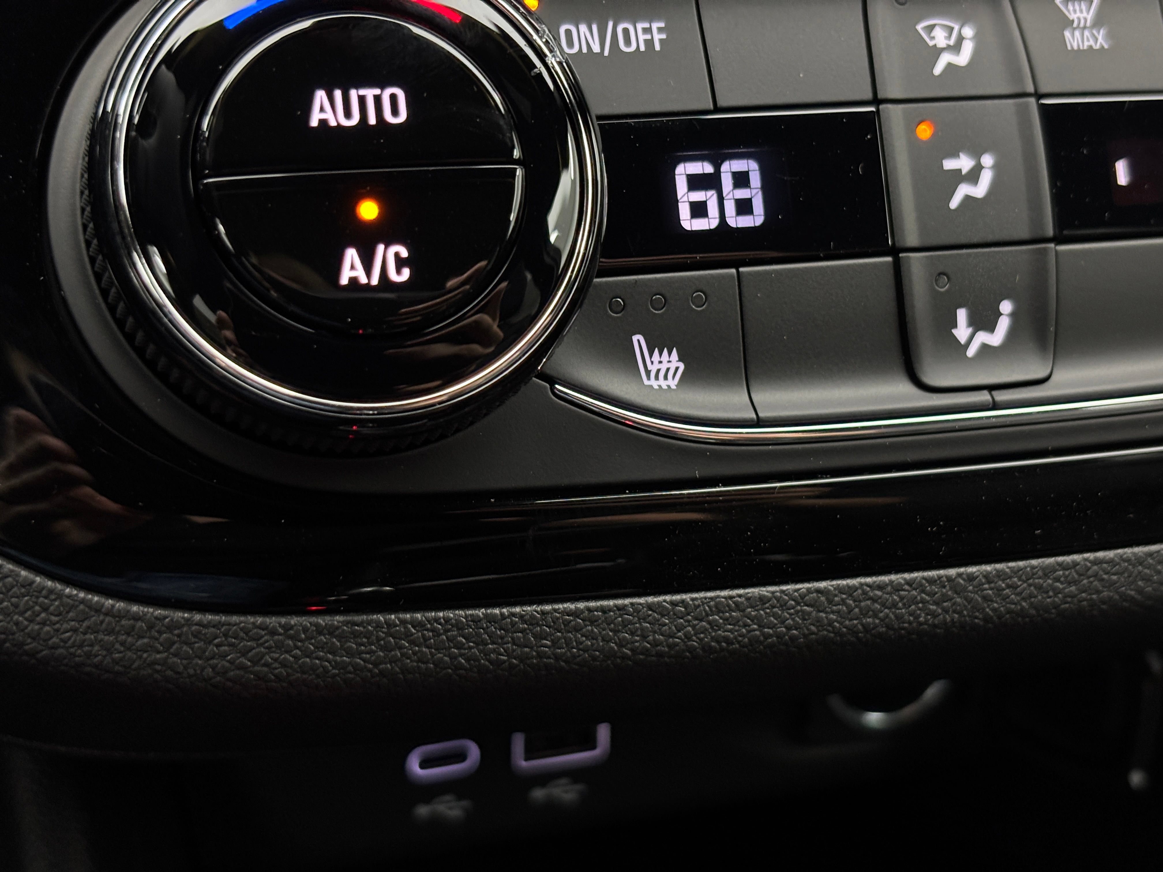 New 2026 Buick Envista Sport Touring w/ Convenience I Package FWD image 5