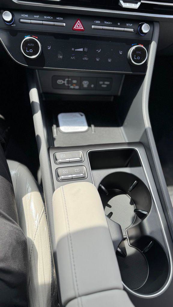 New 2026 Hyundai Sonata SEL FWD image 11