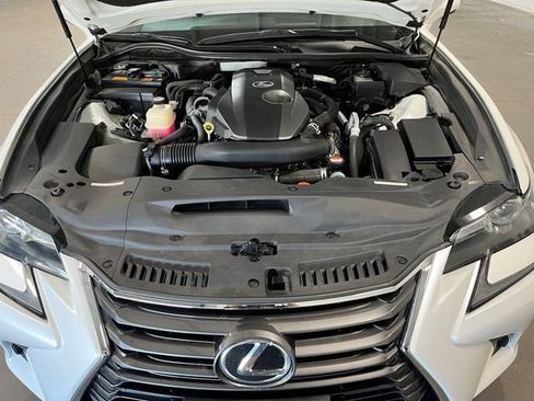 Used 2016 Lexus GS 200t w/ Premium Package RWD image 9