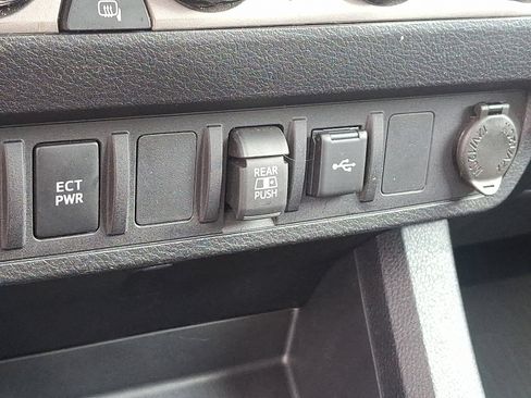 Certified 2023 Toyota Tacoma SR5 image 25