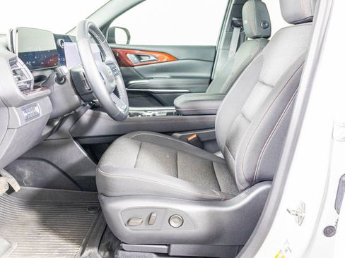 Used 2024 Chevrolet Traverse Z71 w/ LPO, Floor Liner Package image 20