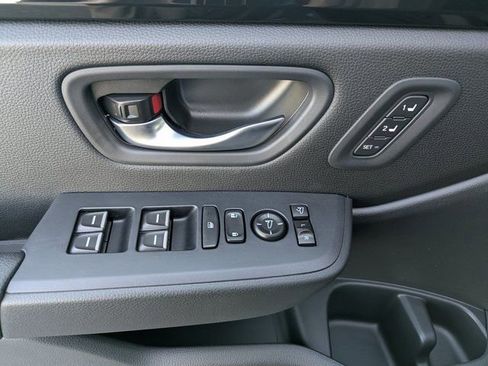 New 2026 Honda Pilot TrailSport image 17