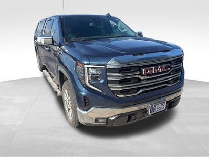 Used 2023 GMC Sierra 1500 SLT w/ SLT Convenience Package