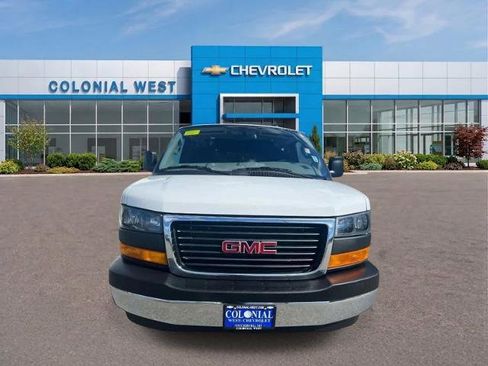 Used 2024 GMC Savana 2500 w/ Driver Convenience Package RWD image 2