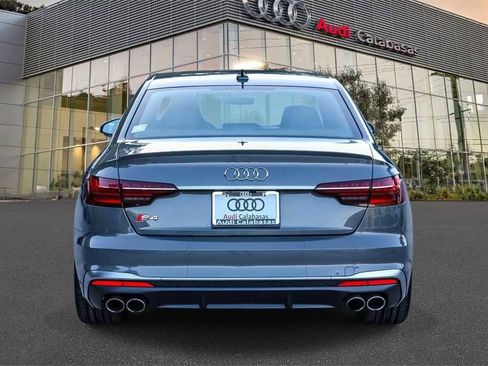 Used 2023 Audi S4 Premium Plus w/ Premium Plus Package image 3