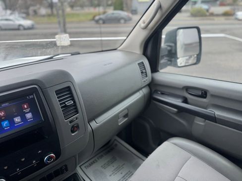 Used 2019 Nissan NV 3500 S image 31