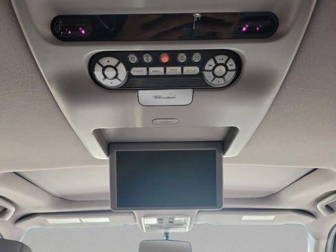 Used 2014 Honda Pilot Touring image 10