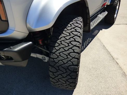 Used 2024 Ford Bronco Raptor AWD/4WD image 10