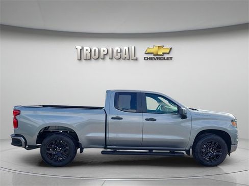New 2026 Chevrolet Silverado 1500 Custom image 6