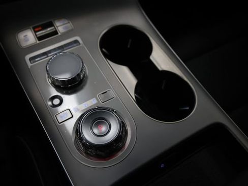 New 2026 Genesis GV70 2.5T Advanced w/ G1 Accessory Package image 35