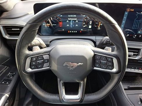 Used 2024 Ford Mustang GT Premium image 19
